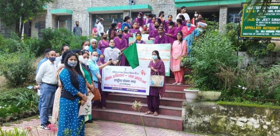 पालमपुर : एसडीएम अमित गुलेरिया ने राष्ट्रीय पोषण अभियान रैली को दिखाई हरी झंडी    